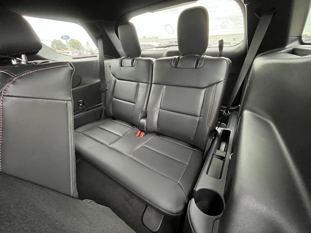 2025 Ford Explorer ST-Line photo 4