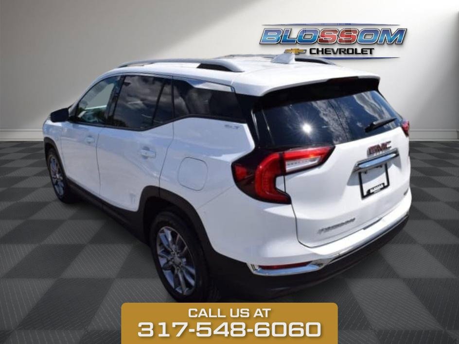 2023 Gmc Terrain SLT photo 5