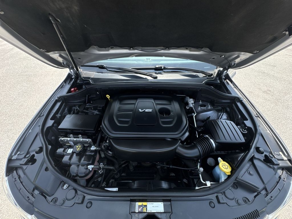 2019 Jeep Grand Cherokee Limited photo 16