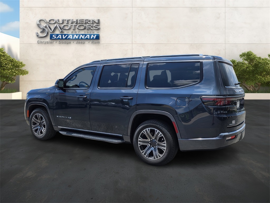 2022 Jeep Wagoneer Series III photo 2