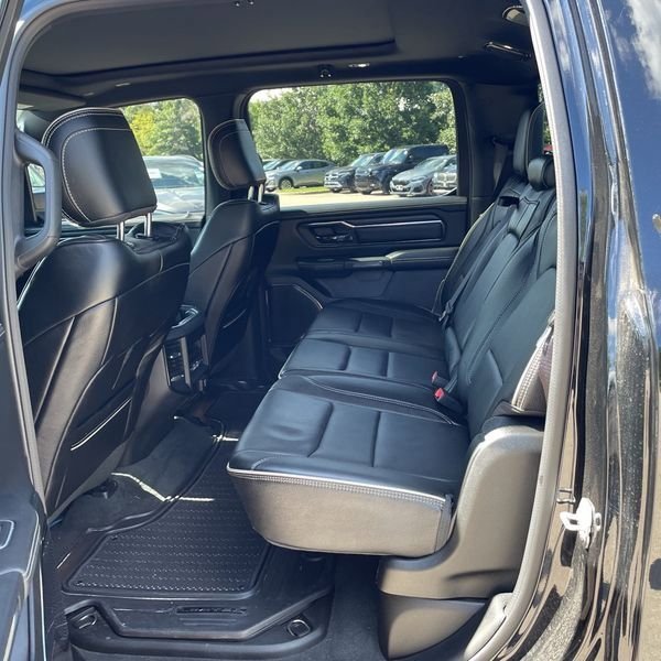 2023 Ram 1500 Limited photo 2