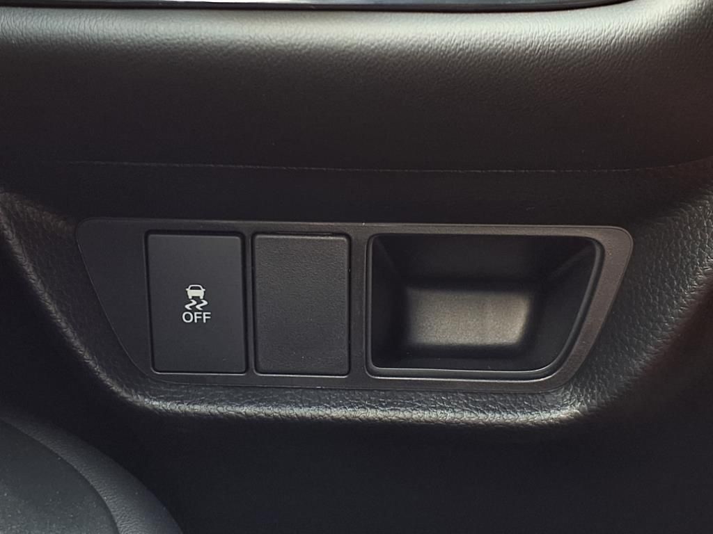 2026 Honda HR-V LX photo 25