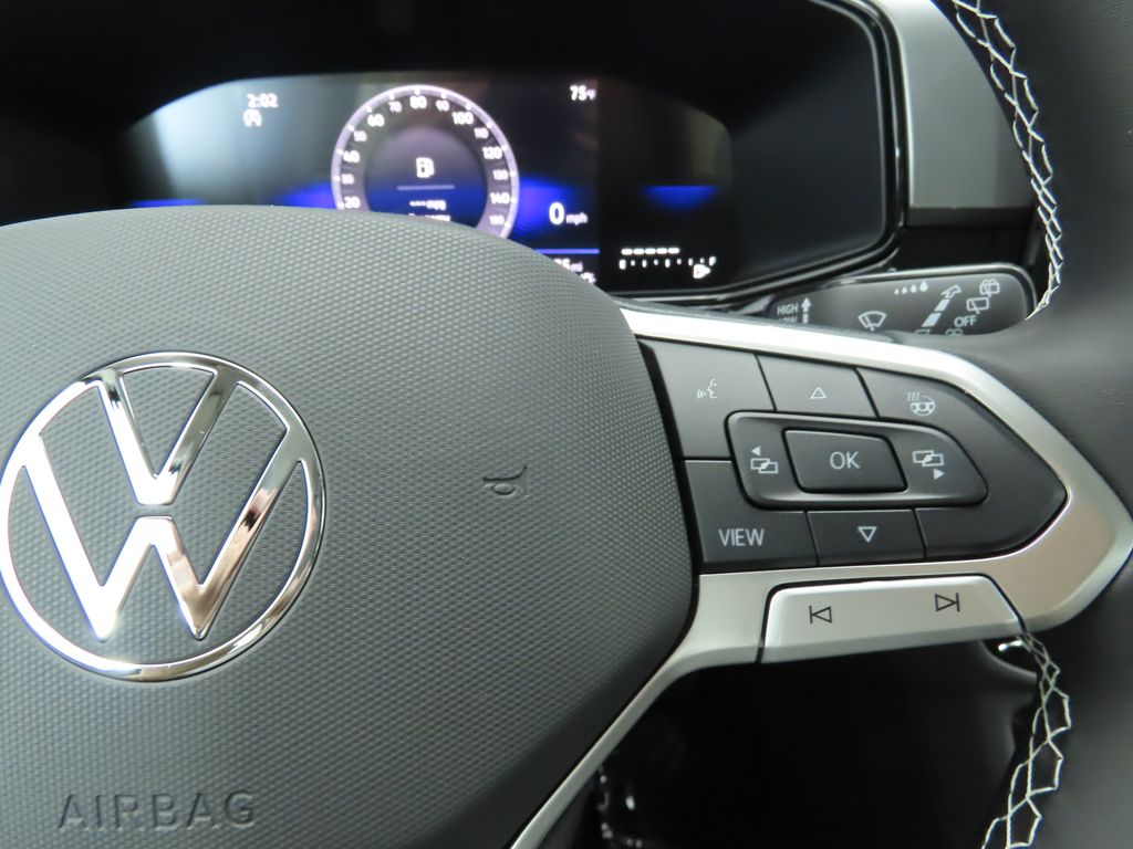 2025 Volkswagen Taos S photo 12