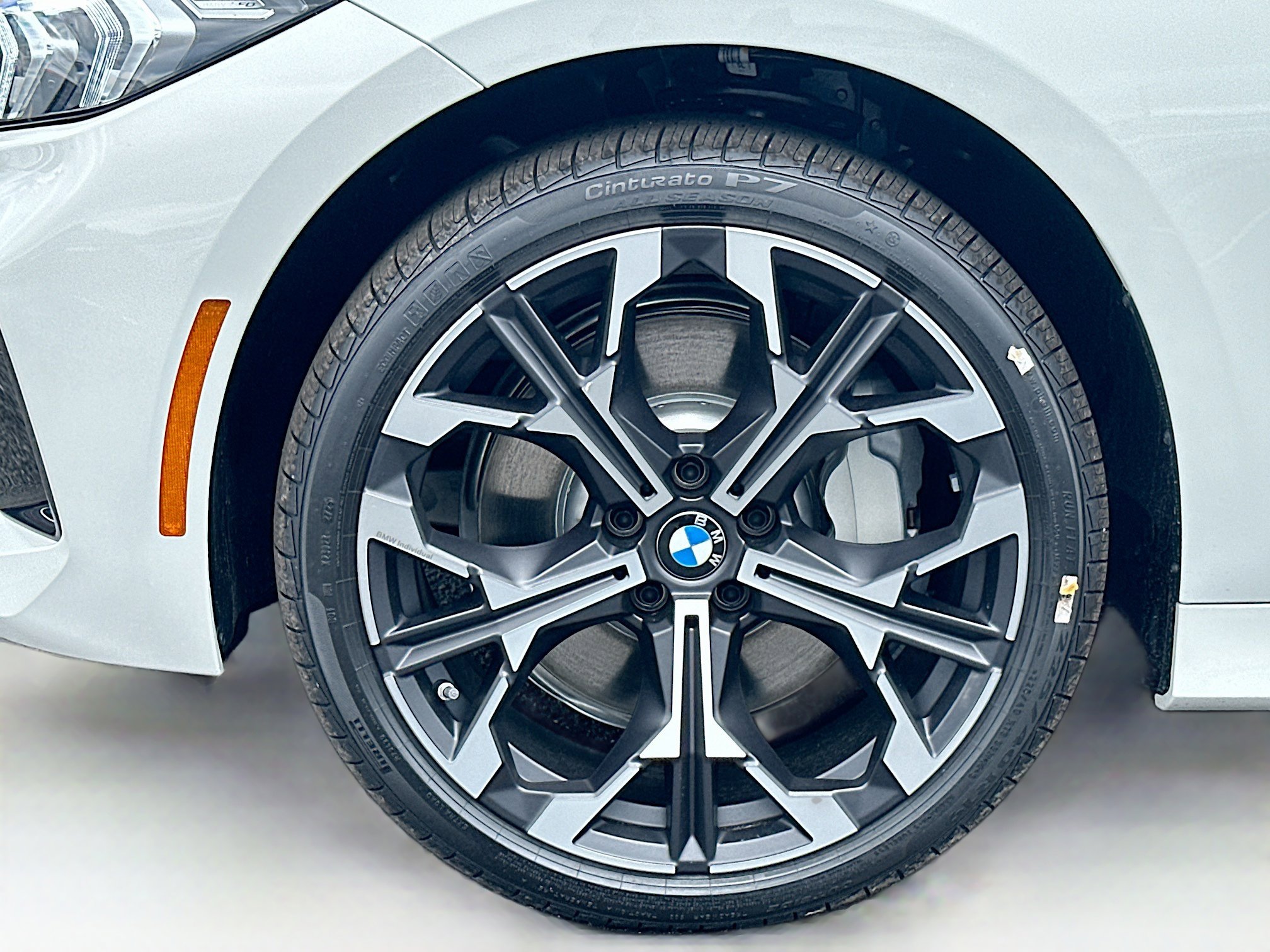 2025 Bmw 330i photo 25