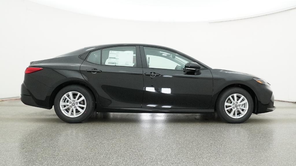 2026 Toyota Camry LE photo 26