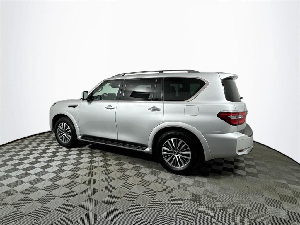 2023 Nissan Armada SL photo 12