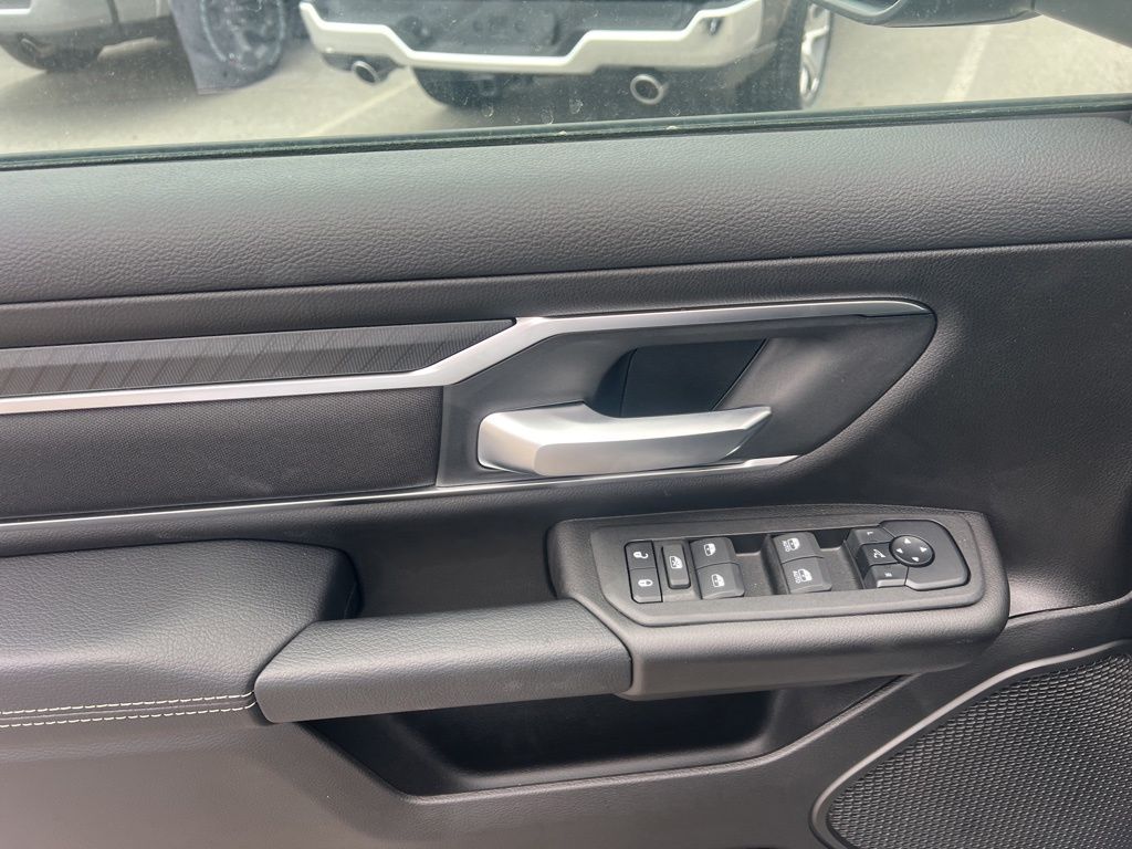 2025 Ram 1500 Big Horn Lone Star photo 15