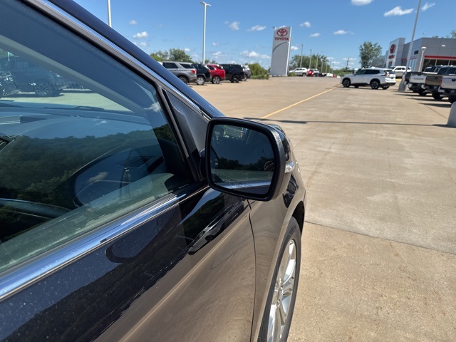 2024 Ford Edge Titanium photo 16