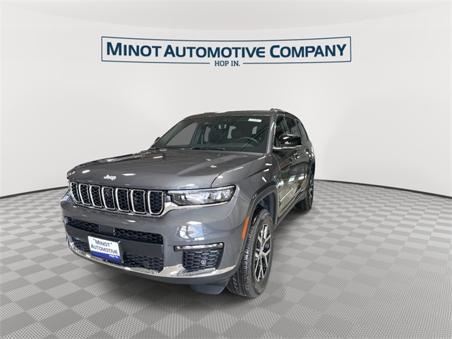 2025 Jeep Grand Cherokee Limited photo 4