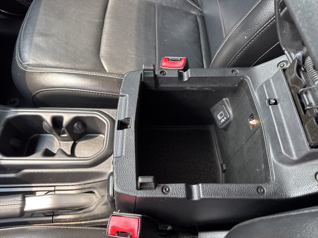 2018 Jeep Wrangler Unlimited Sahara photo 43
