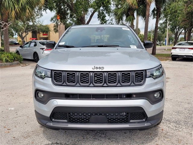 2025 Jeep Compass Latitude photo 5