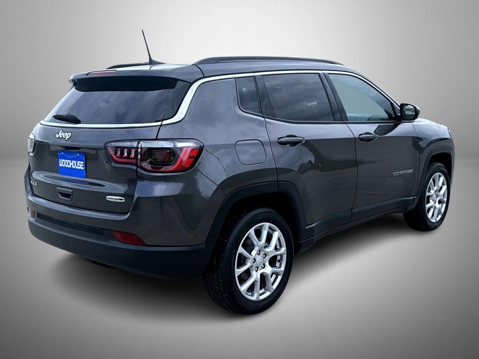 2023 Jeep Compass Latitude Lux photo 5
