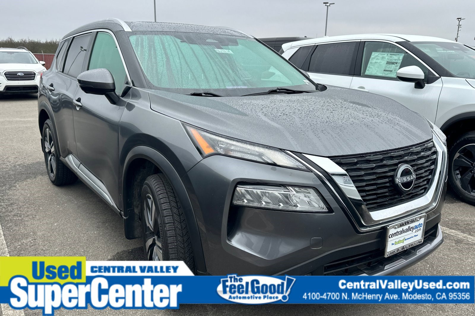 2022 Nissan Rogue SL's photo