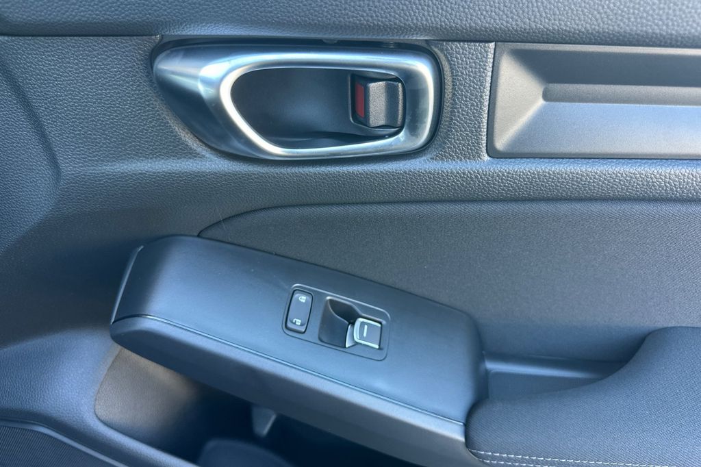 2026 Honda Civic Sport photo 14