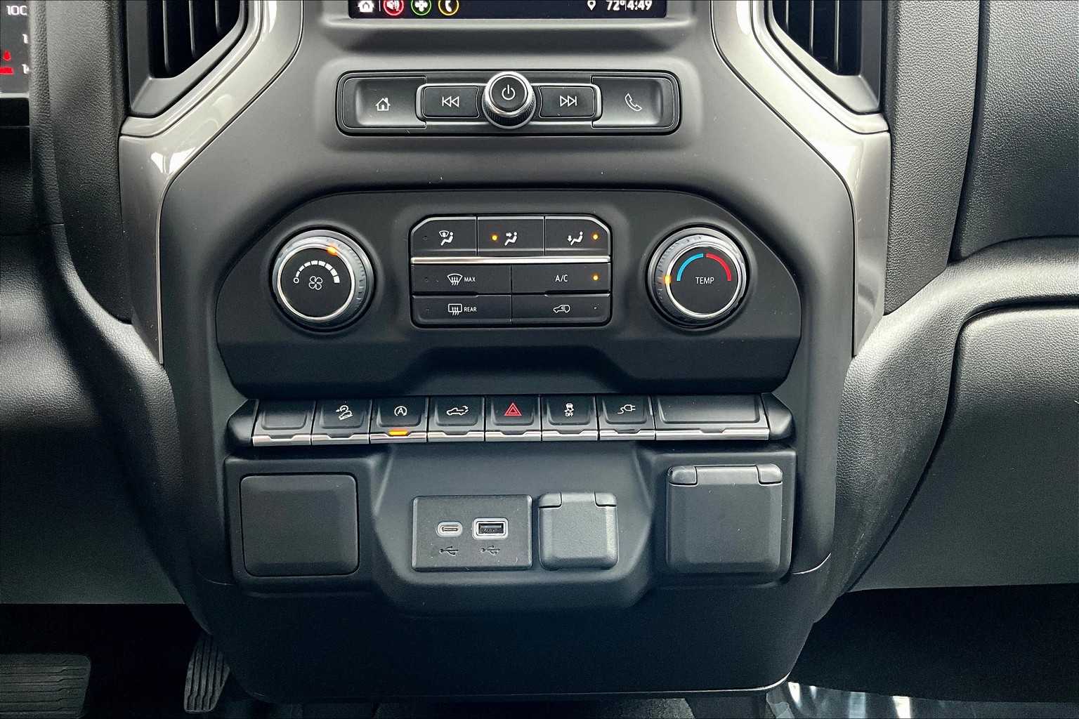 2022 Chevrolet Silverado 1500 Custom Trail Boss photo 32