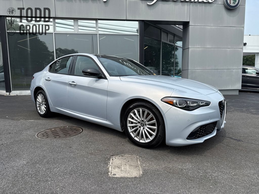 2024 Alfa Romeo Giulia SPRINT photo 7