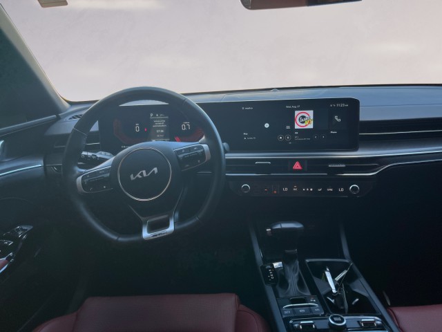 2025 Kia K5 GT-Line photo 10