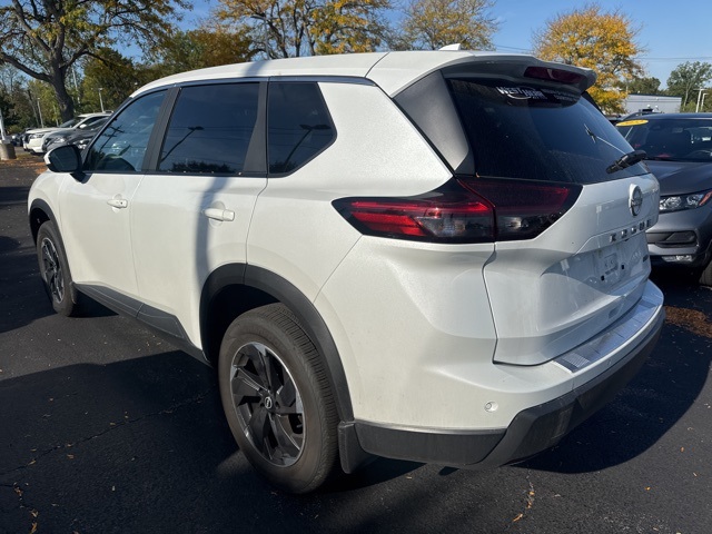 2025 Nissan Rogue SV photo 3