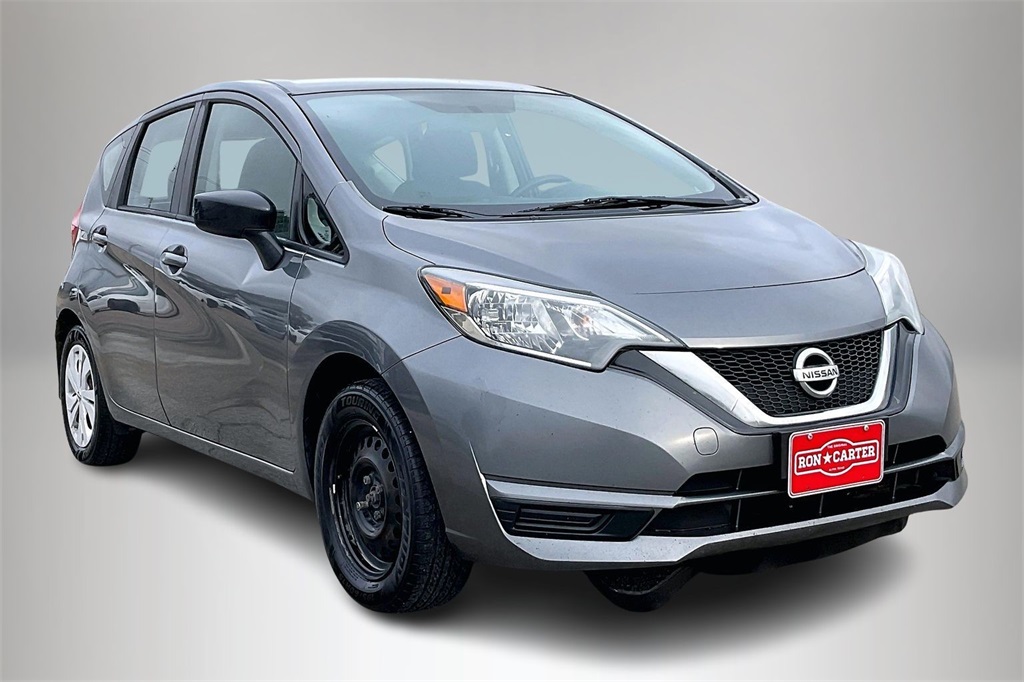 2019 Nissan Versa Note SV's photo