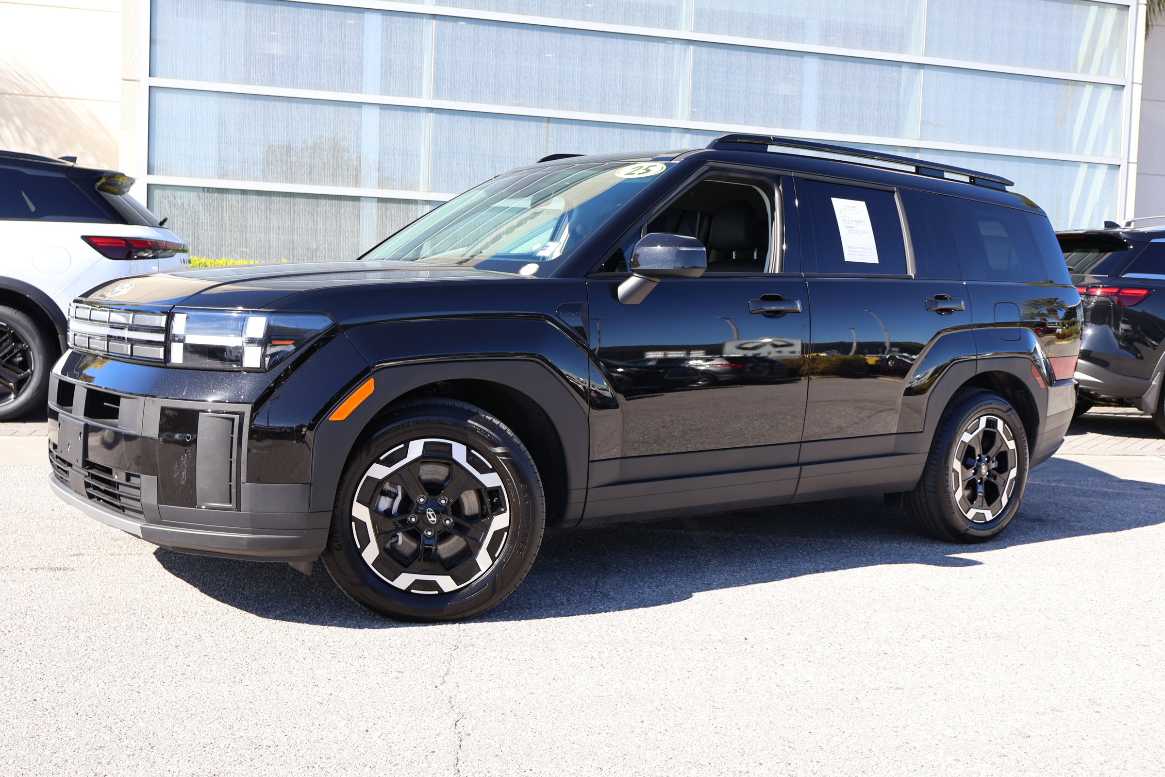 2025 Hyundai Santa Fe SEL's photo