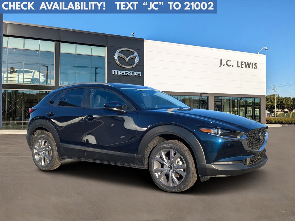 2026 Mazda CX-30 Premium's photo