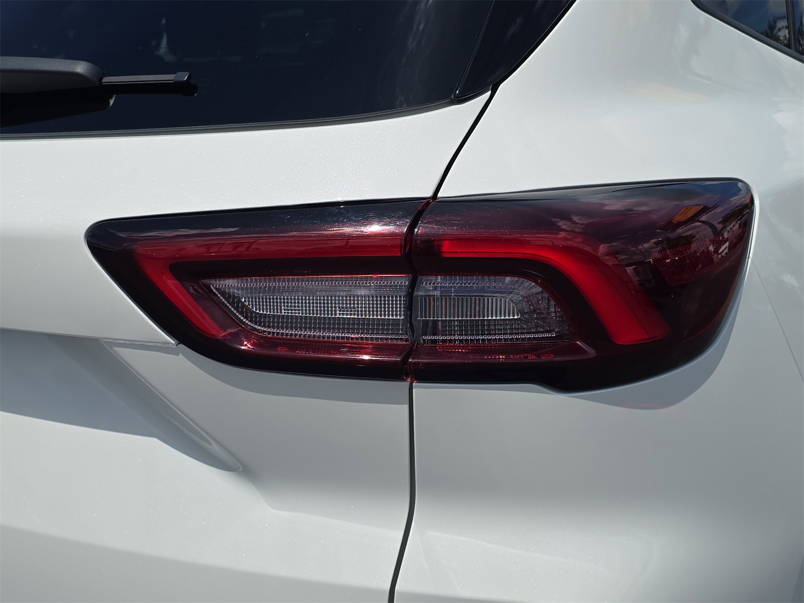 2024 Ford Escape ST-Line photo 4