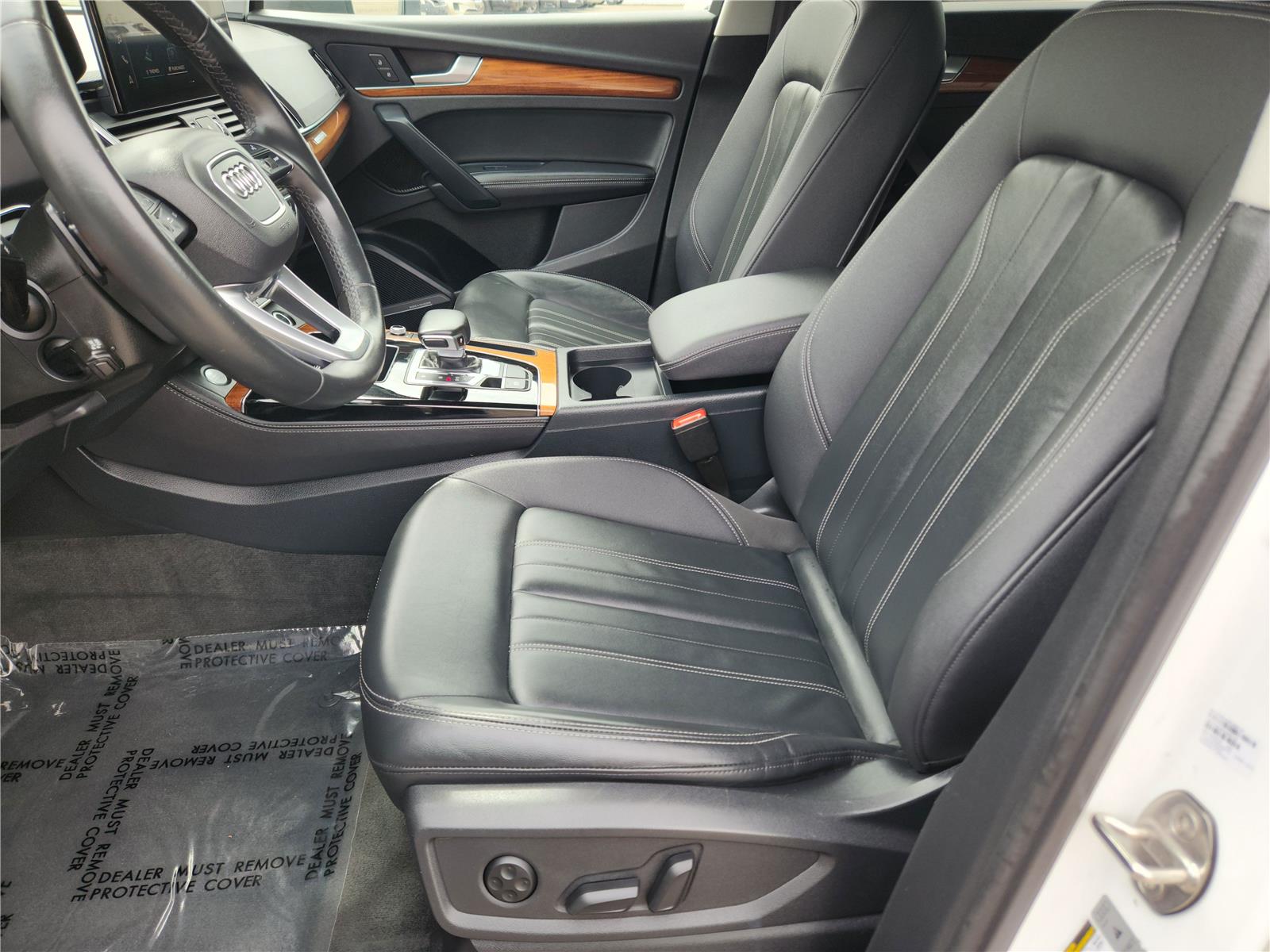 2023 Audi Q5 S line Premium Plus photo 8