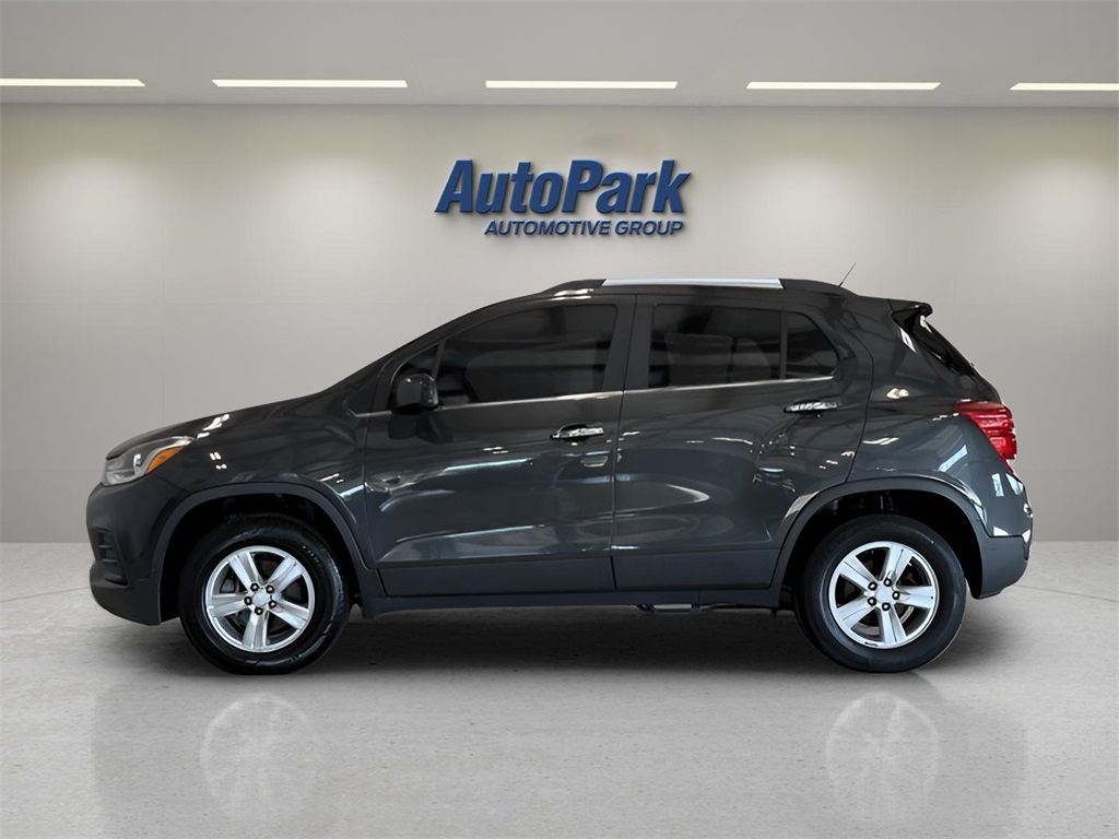 2017 Chevrolet Trax LT photo 3