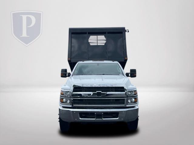 2024 Chevrolet Silverado 4500HD Work Truck photo 2