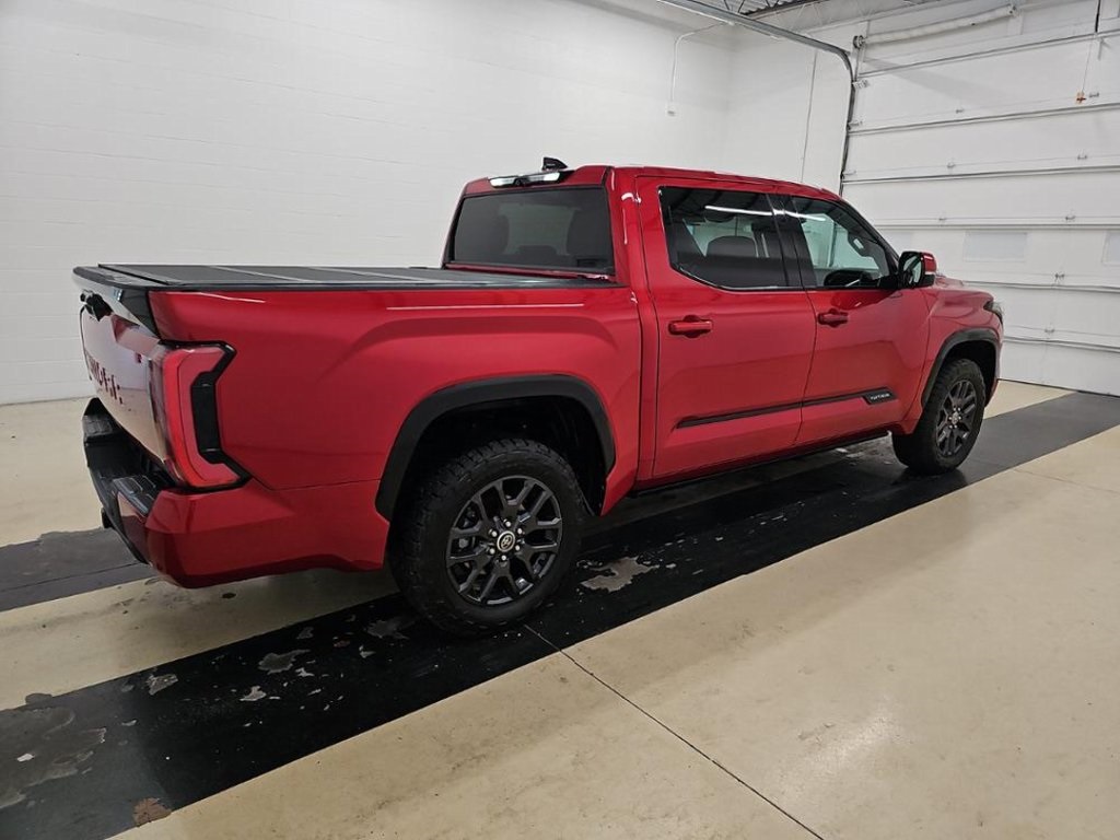2023 Toyota Tundra Platinum photo 2