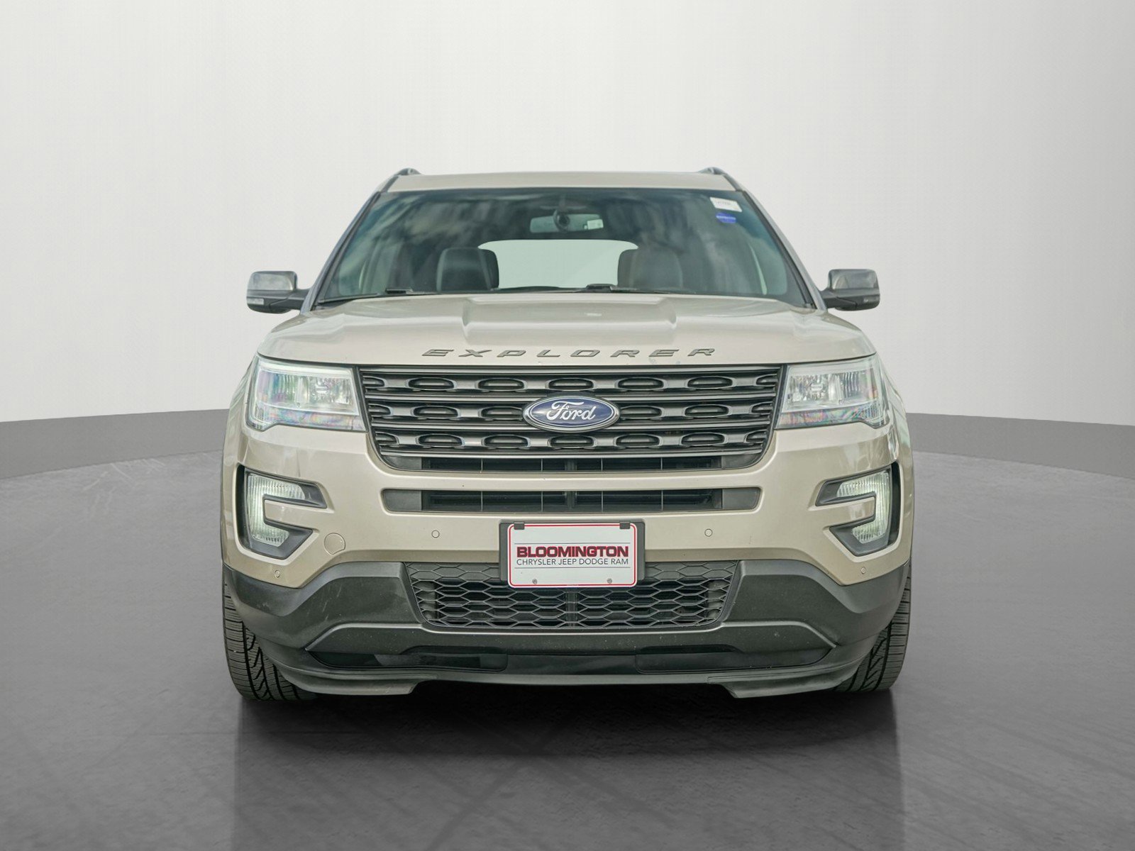 Used 2017 Ford Explorer XLT with VIN 1FM5K8D86HGA69563 for sale in Minneapolis, Minnesota
