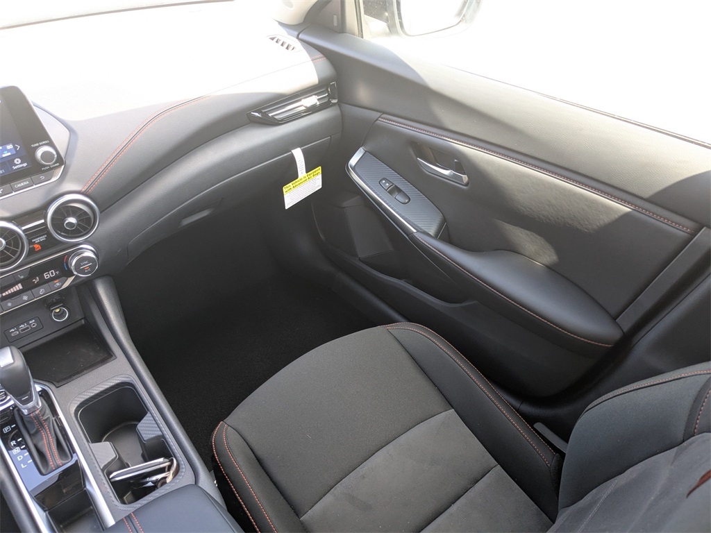 2025 Nissan Sentra SR photo 15