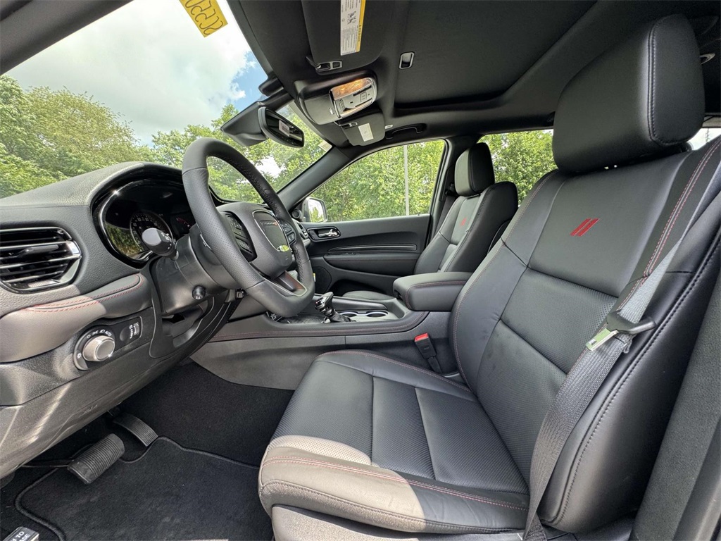 2025 Dodge Durango R/T Plus photo 13