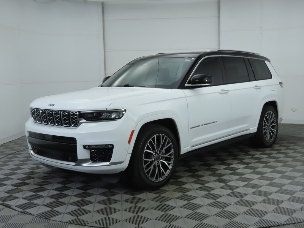 2023 Jeep Grand Cherokee L Summit Reserve's photo