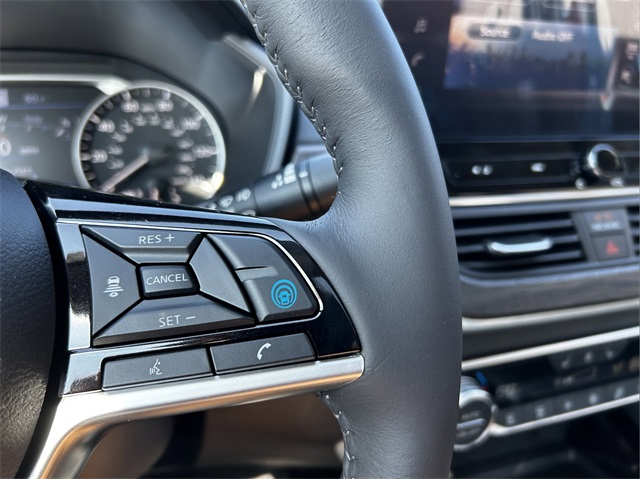 2025 Nissan Altima 2.5 SL photo 23