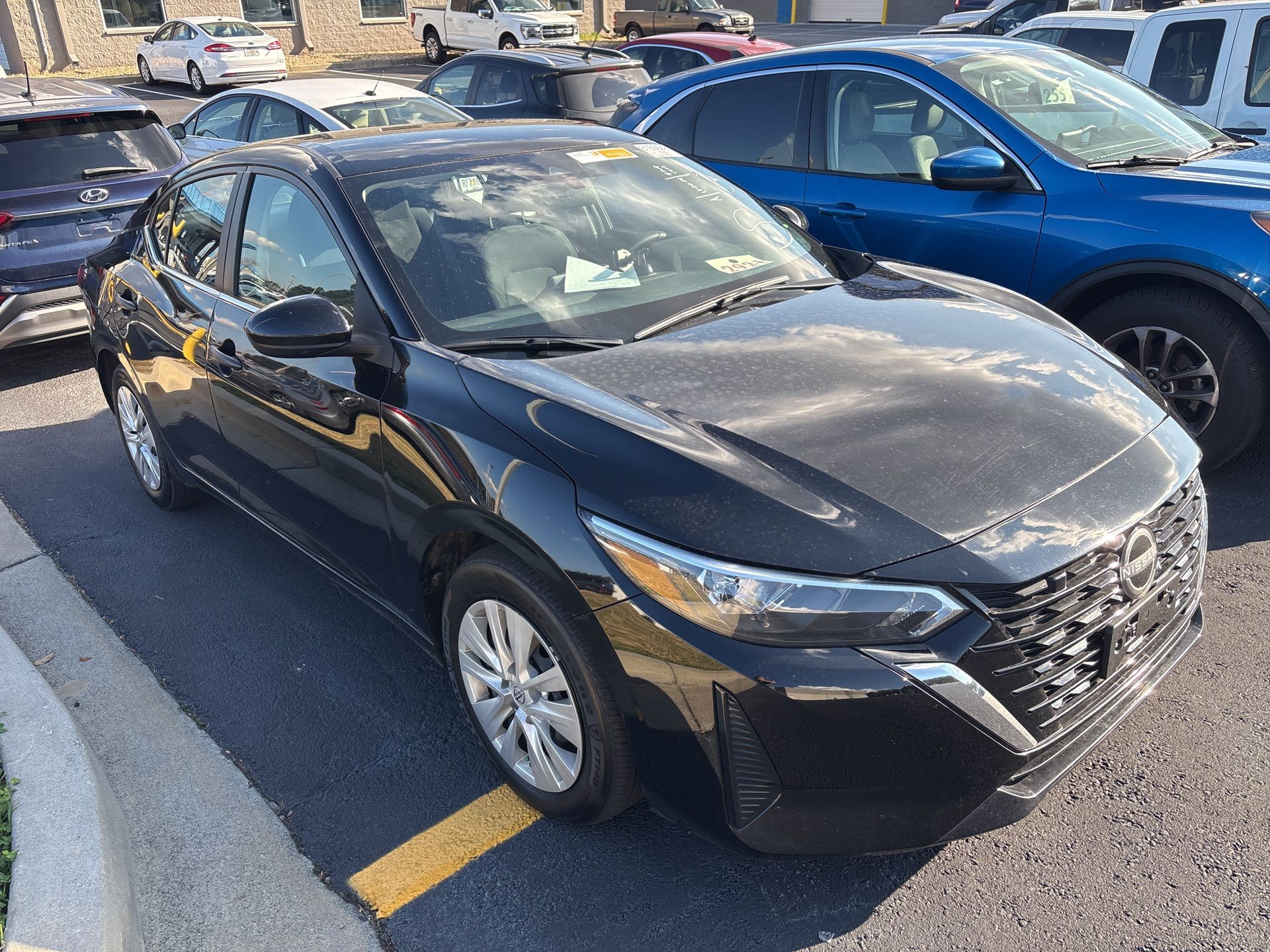 2025 Nissan Sentra S photo 2