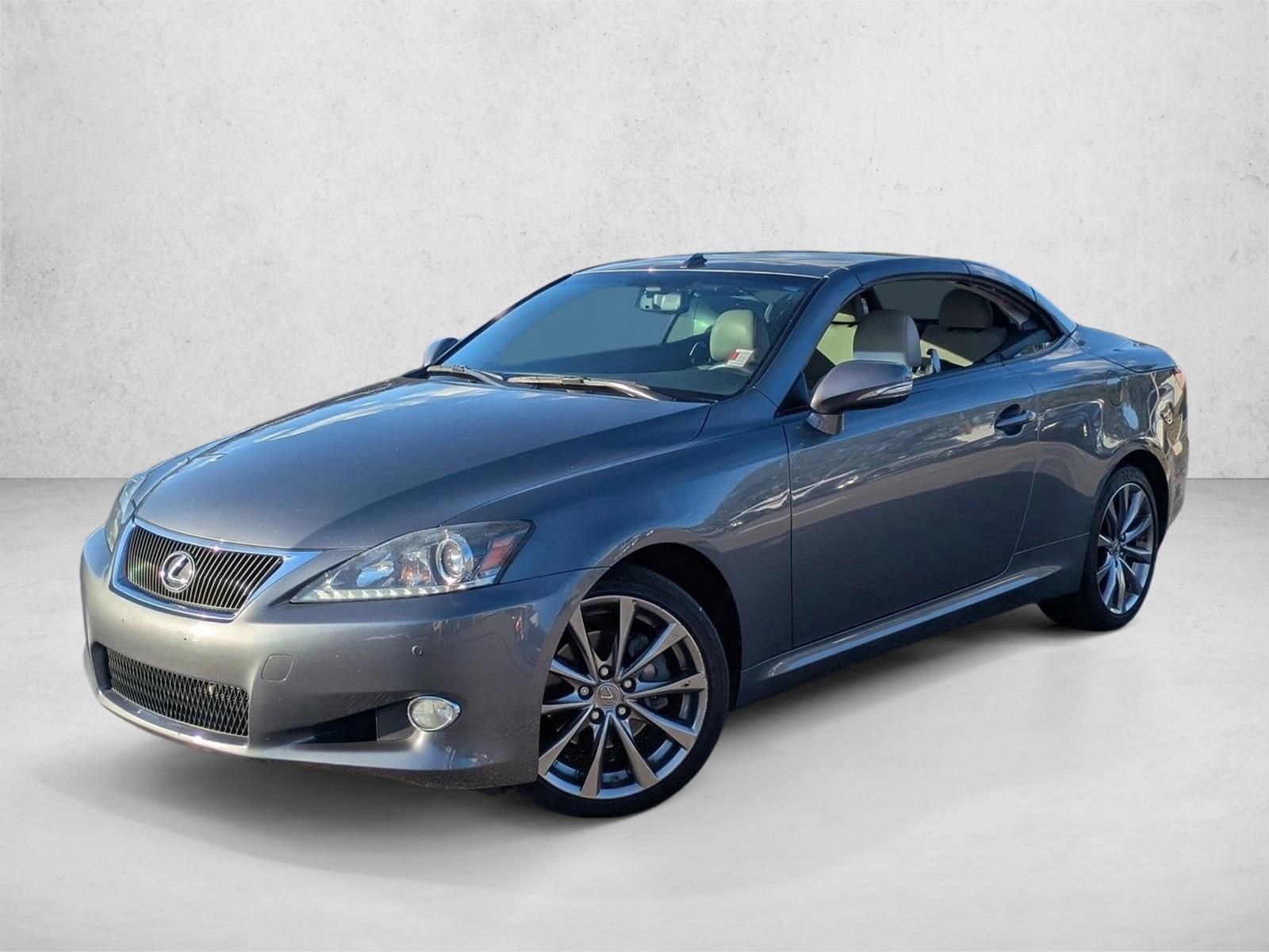 2015 Lexus IS 250's photo