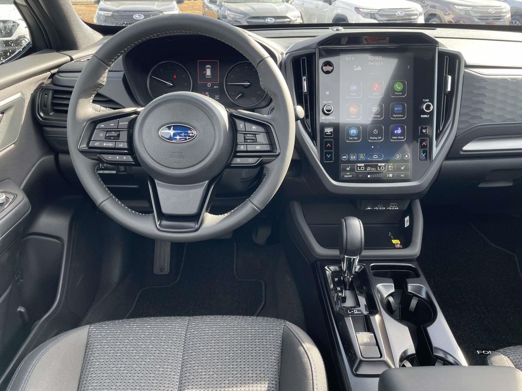 2026 Subaru Forester Premium photo 4