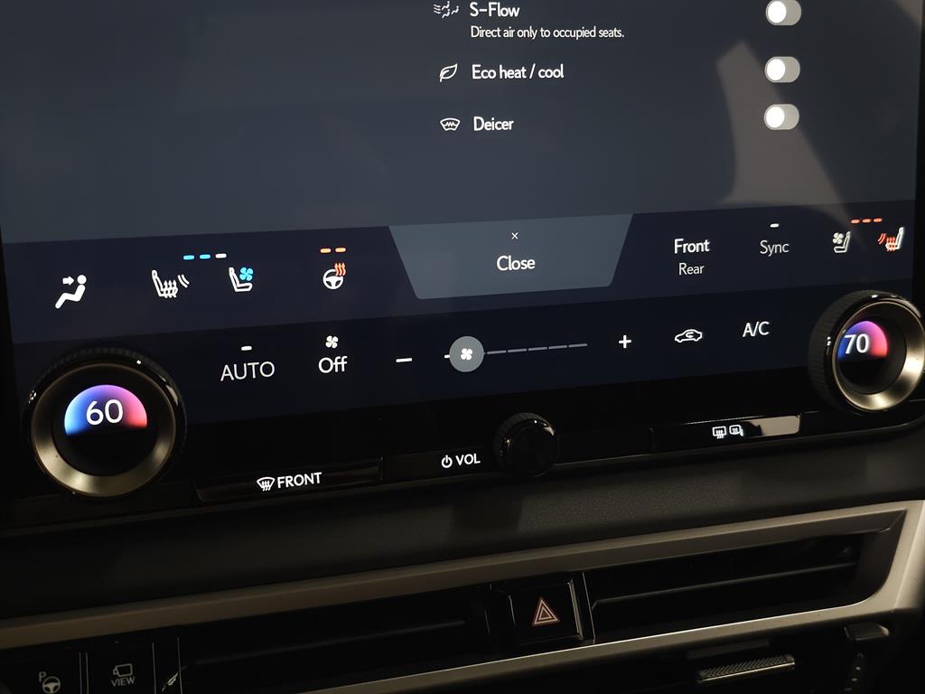 2024 Lexus RX 450h photo 33