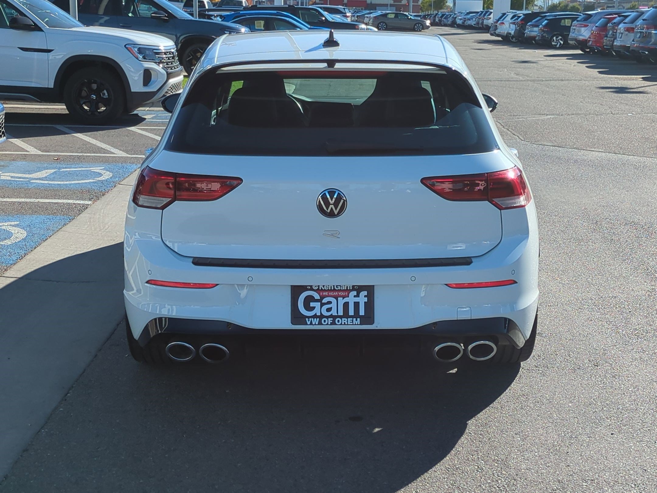 2024 Volkswagen Golf R photo 4