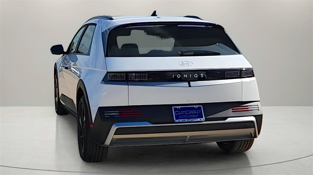 2025 Hyundai Ioniq 5 SE photo 25