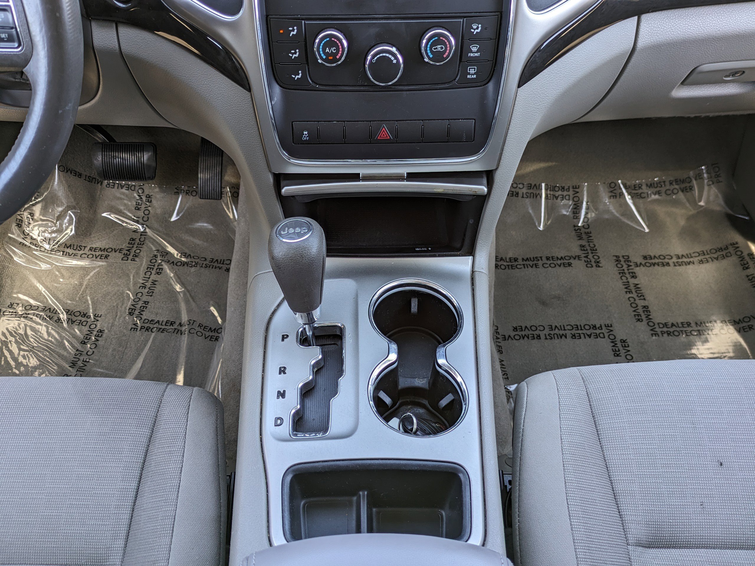 2013 Jeep Grand Cherokee Laredo photo 15