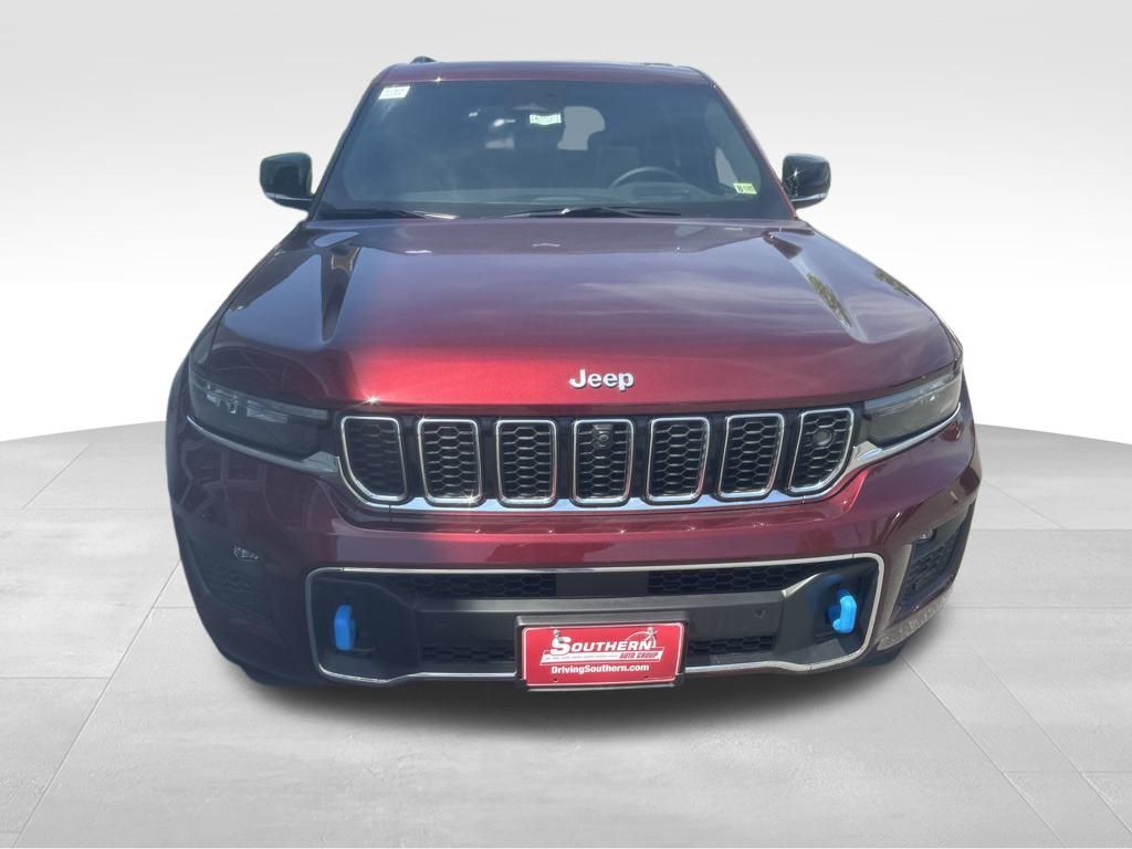 2024 Jeep Grand Cherokee Overland 4xe photo 3