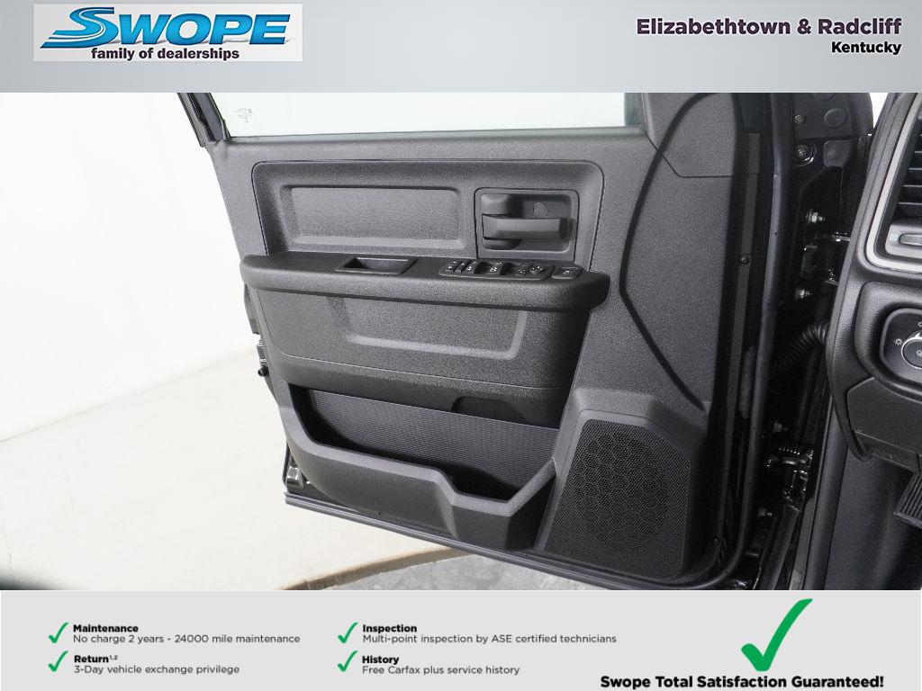 2024 Ram 2500 Tradesman photo 11