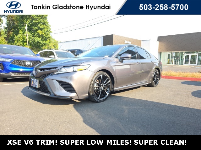 2018 Toyota Camry XSE V6 photo 3