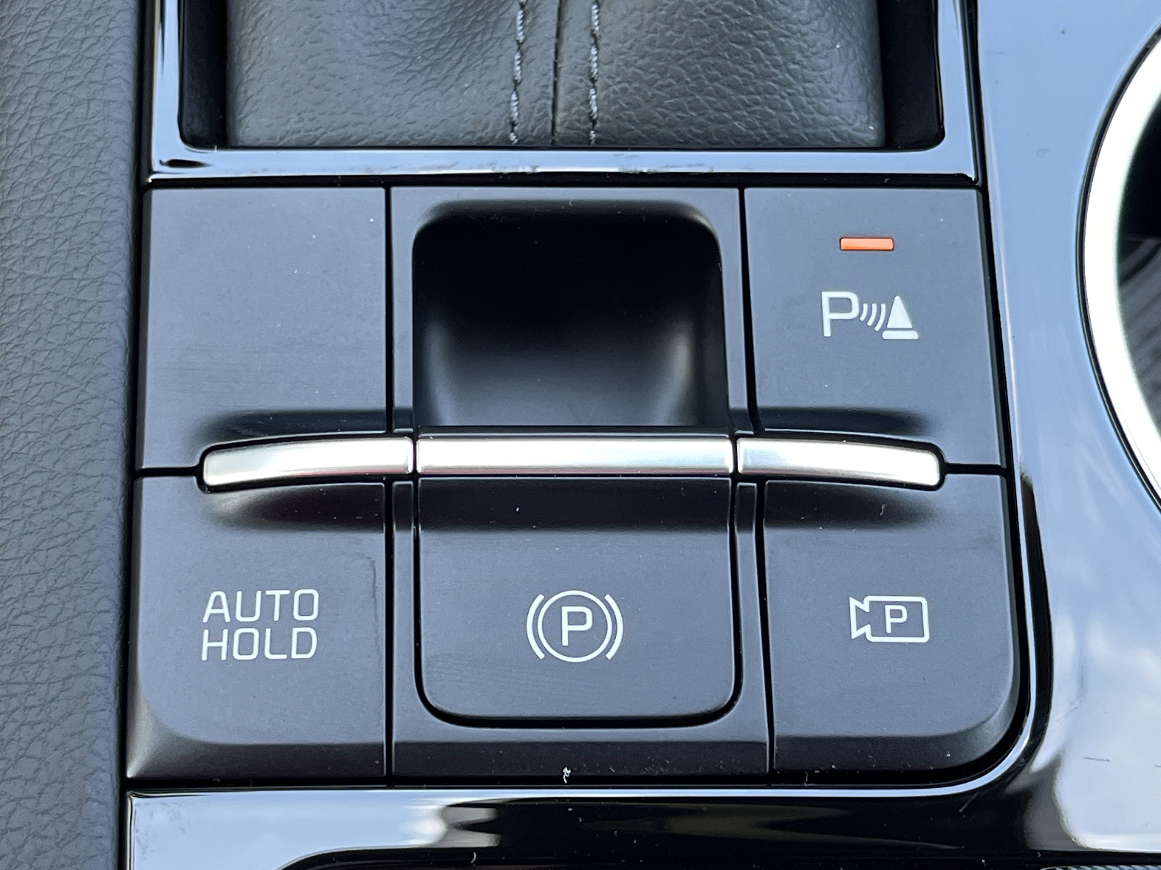2026 Kia K5 GT-Line photo 4