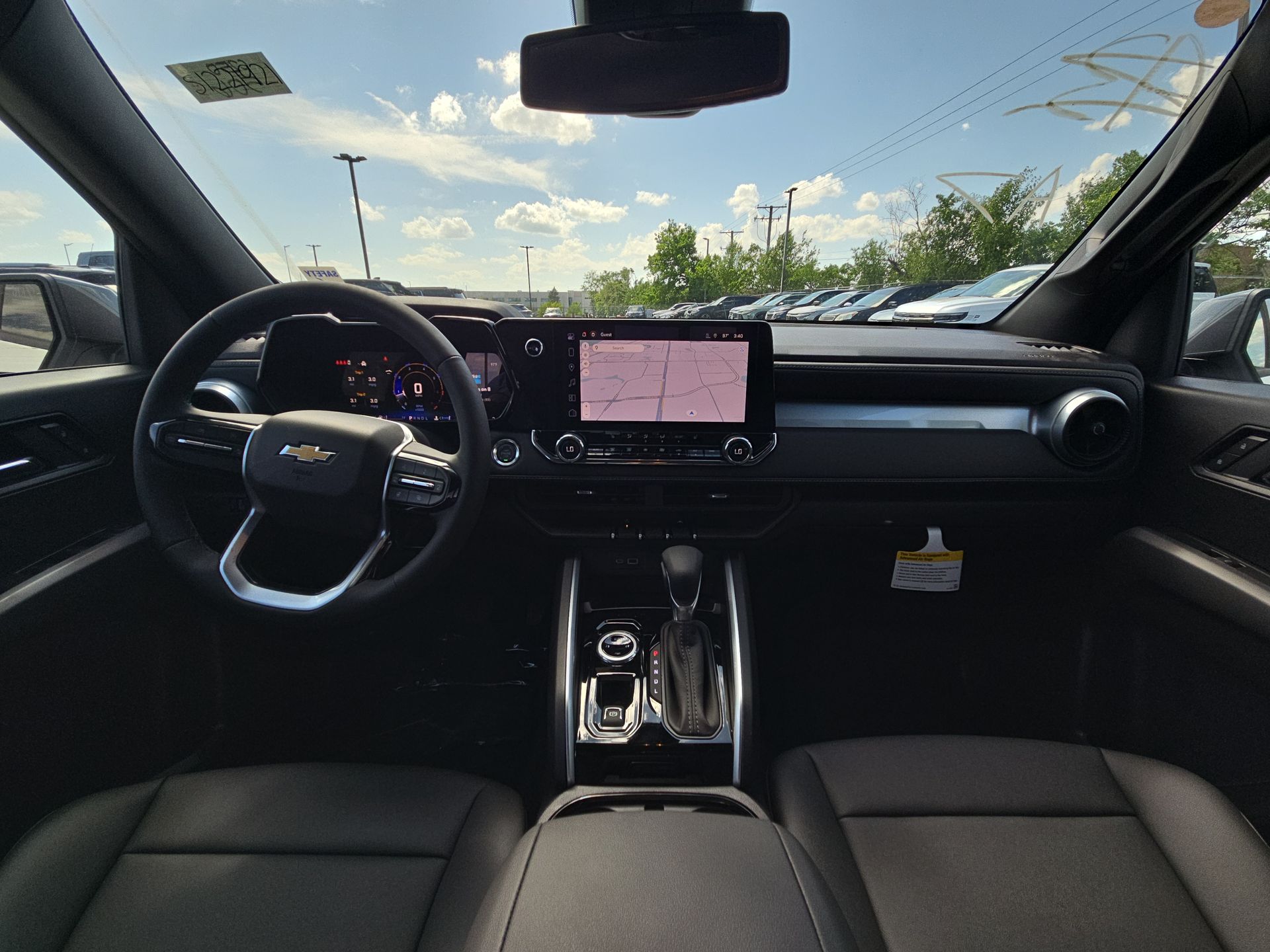 2025 Chevrolet Colorado Work Truck LT photo 9
