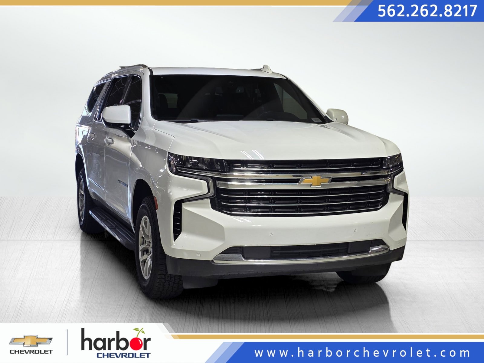 2022 Chevrolet Suburban LT's photo