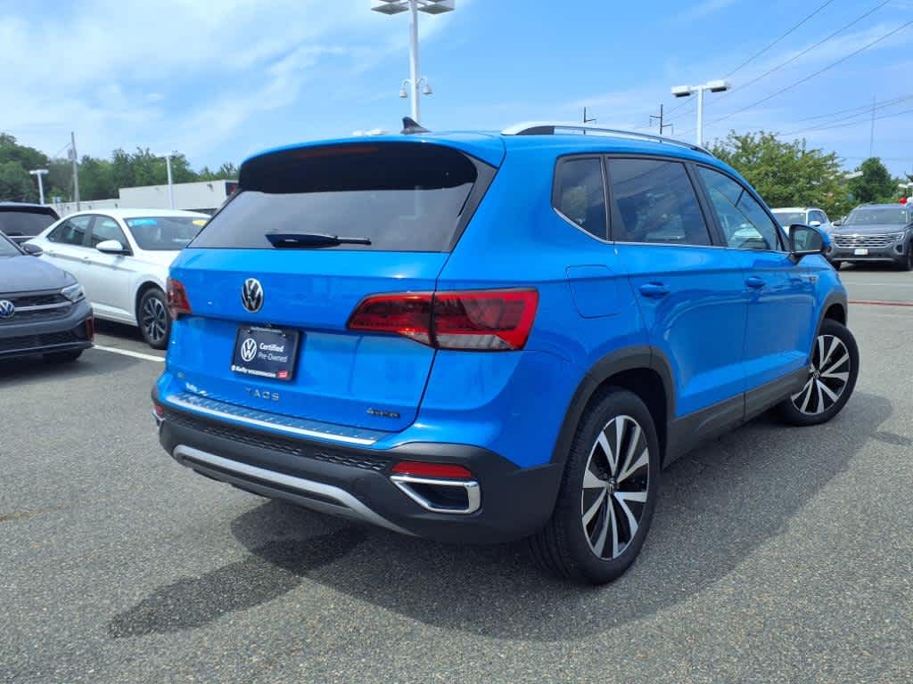 2023 Volkswagen Taos SE photo 3