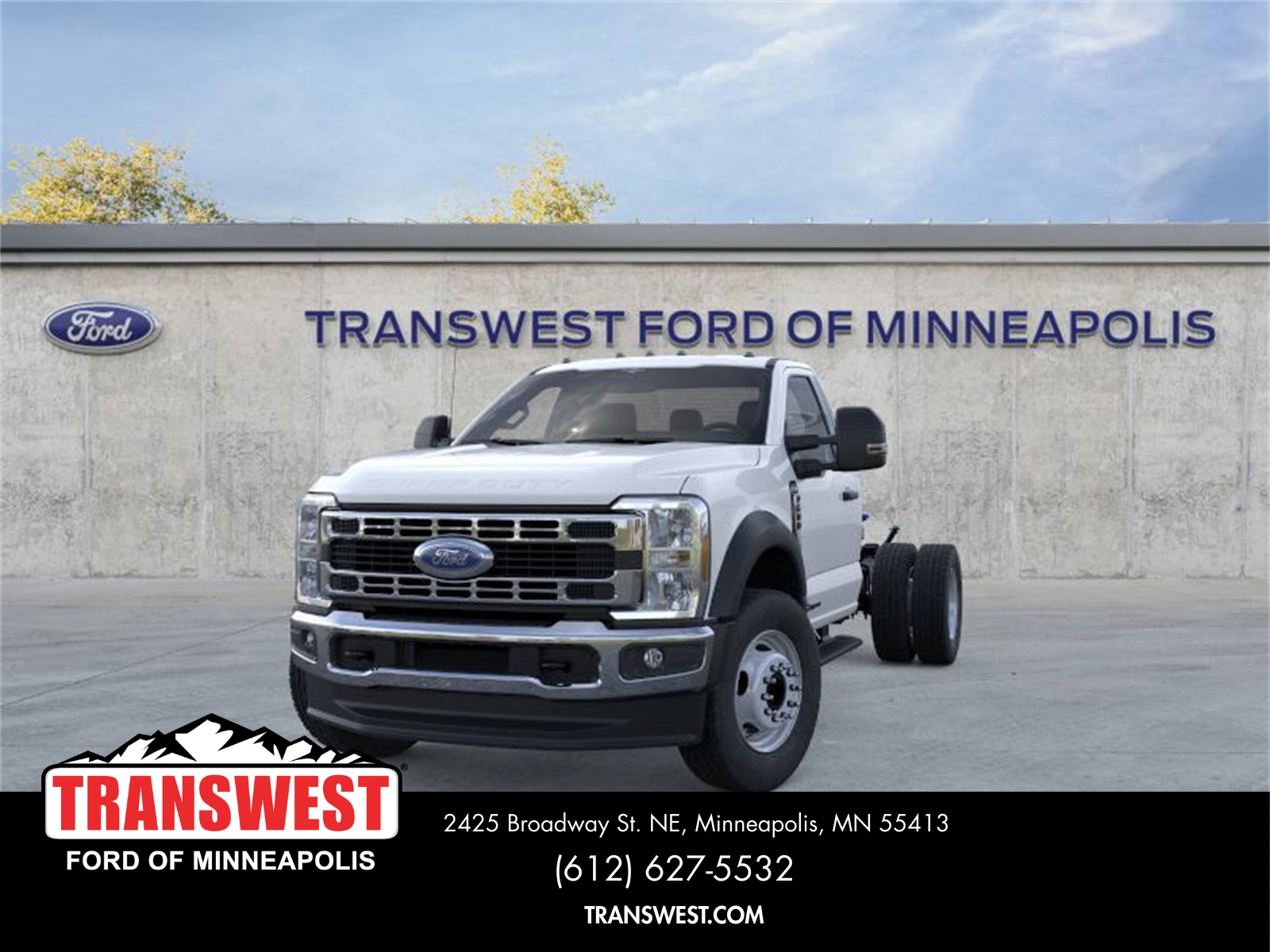 2025 Ford F-600 photo 2